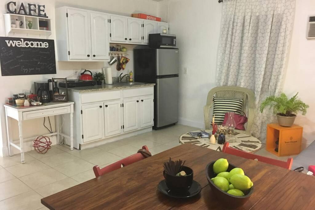 1 Bedroom Apt Near Coconut Grove Miami Zewnętrze zdjęcie