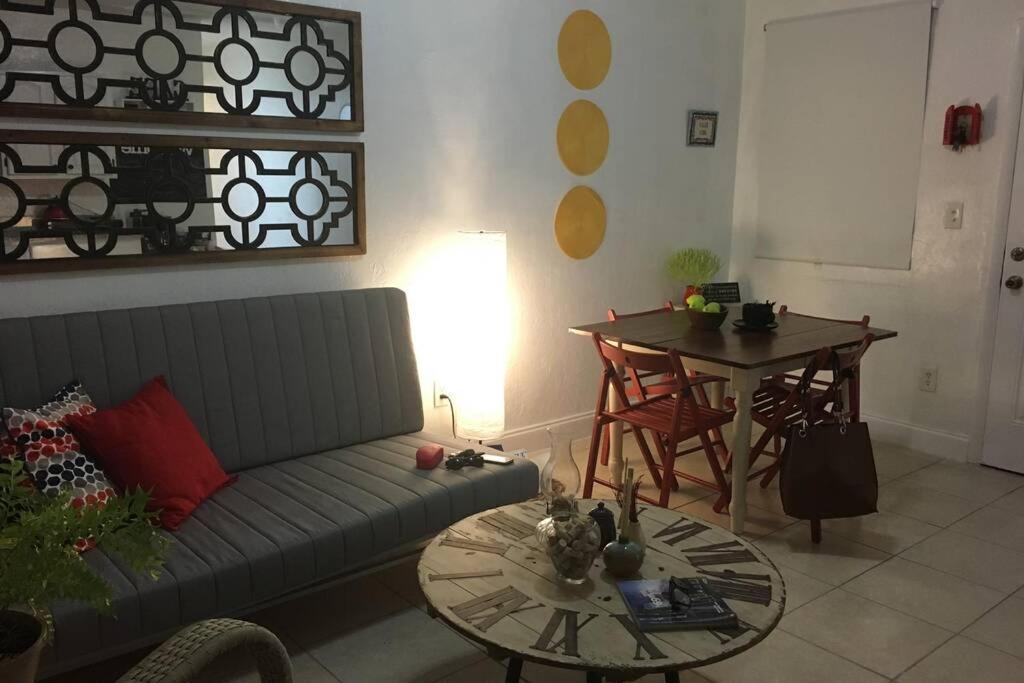 1 Bedroom Apt Near Coconut Grove Miami Zewnętrze zdjęcie